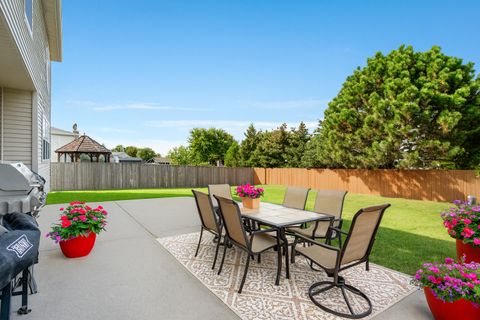 Tiny photo for 329 Hancock Drive, New Lenox, IL 60451 (MLS # 12483504)