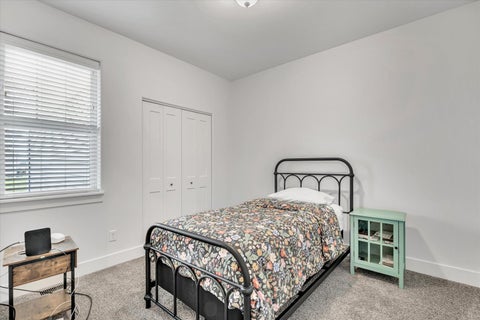 Tiny photo for 3052 Charissas Place, Bettendorf, IA 52722 (MLS # 12692020)