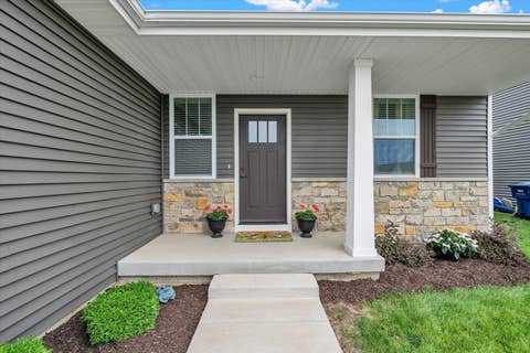 Tiny photo for 3052 Charissas Place, Bettendorf, IA 52722 (MLS # 12692020)