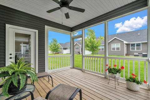 Tiny photo for 3052 Charissas Place, Bettendorf, IA 52722 (MLS # 12692020)