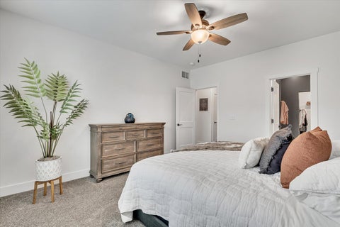 Tiny photo for 3052 Charissas Place, Bettendorf, IA 52722 (MLS # 12692020)