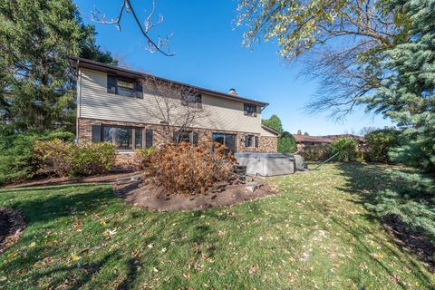 A home in Willowbrook