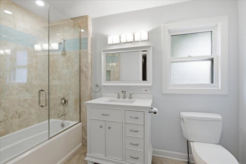 Tiny photo for 6 Meadowood Drive, Oak Brook, IL 60523 (MLS # 12713120)