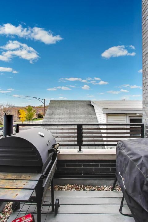 Tiny photo for 3320 N Narragansett Avenue #2, Chicago, IL 60634 (MLS # 12525524)