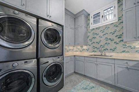 Tiny photo for 2214 N Magnolia Avenue, Chicago, IL 60614 (MLS # 12556304)