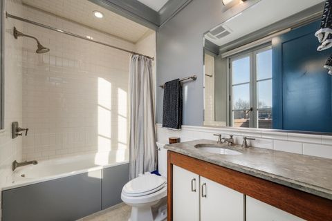 Tiny photo for 2214 N Magnolia Avenue, Chicago, IL 60614 (MLS # 12556304)