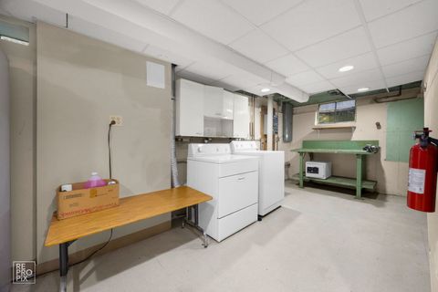 Tiny photo for 6872 N Loron Avenue, Chicago, IL 60646 (MLS # 12514415)