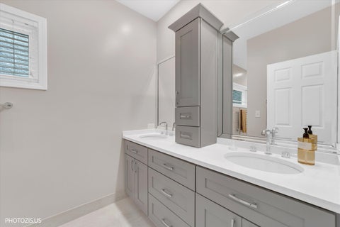 Tiny photo for 1647 N Winchester Avenue #A, Chicago, IL 60622 (MLS # 12759819)