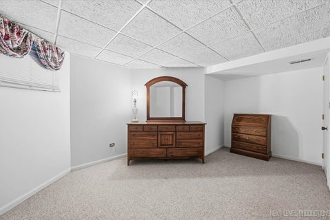 Tiny photo for 110 Elmtree Court, St. Charles, IL 60174 (MLS # 12784539)