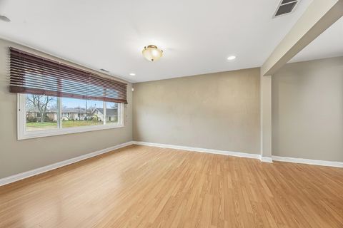 Tiny photo for 9512 Birch Avenue, Mokena, IL 60448 (MLS # 12514916)