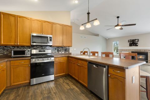 Tiny photo for 28621 Wagon Trail Road, Lakemoor, IL 60051 (MLS # 12524138)