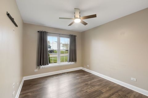 Tiny photo for 28621 Wagon Trail Road, Lakemoor, IL 60051 (MLS # 12524138)