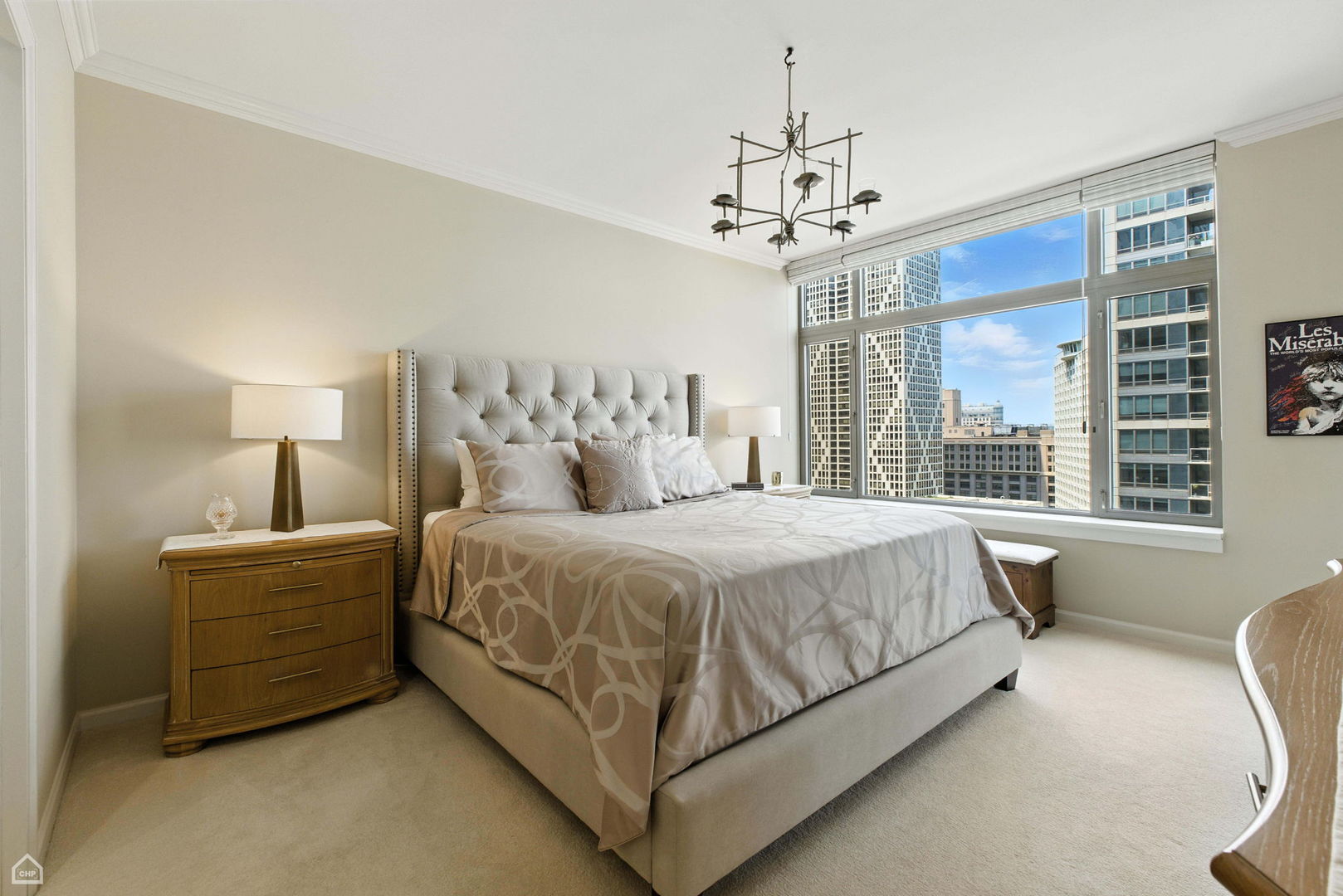 Chicago, Illinois 60611, United States, 2 Bedrooms Bedrooms, ,2 BathroomsBathrooms,Residential,Contingent,187351