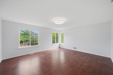 Tiny photo for 2210 Fieldcrest Drive, Mundelein, IL 60060 (MLS # 12657142)