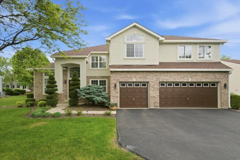 Tiny photo for 2210 Fieldcrest Drive, Mundelein, IL 60060 (MLS # 12657142)