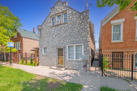 3031 S Central Park Avenue Chicago IL 60623