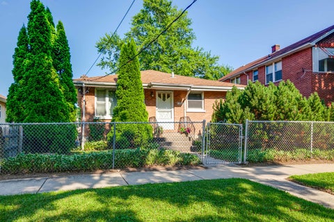 Photo of 329 Powell Avenue, Waukegan, IL 60085 (MLS # 12729167)