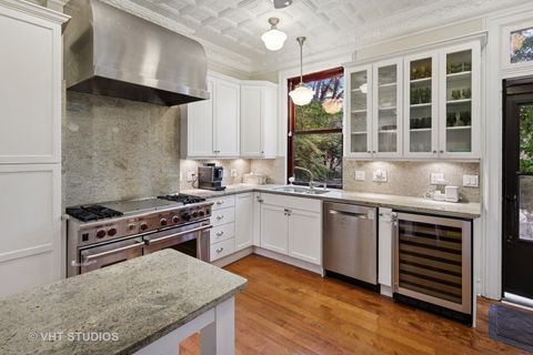 Tiny photo for 855 W FULLERTON Parkway, Chicago, IL 60614 (MLS # 12462330)
