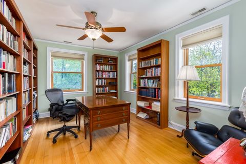 Tiny photo for 840 Augusta Boulevard, Oak Park, IL 60302 (MLS # 12643074)