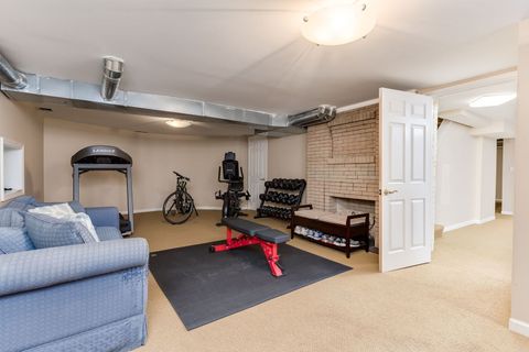 Tiny photo for 840 Augusta Boulevard, Oak Park, IL 60302 (MLS # 12643074)
