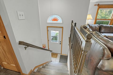 Tiny photo for 1358 Cottonwood Lane, Crystal Lake, IL 60014 (MLS # 12479772)