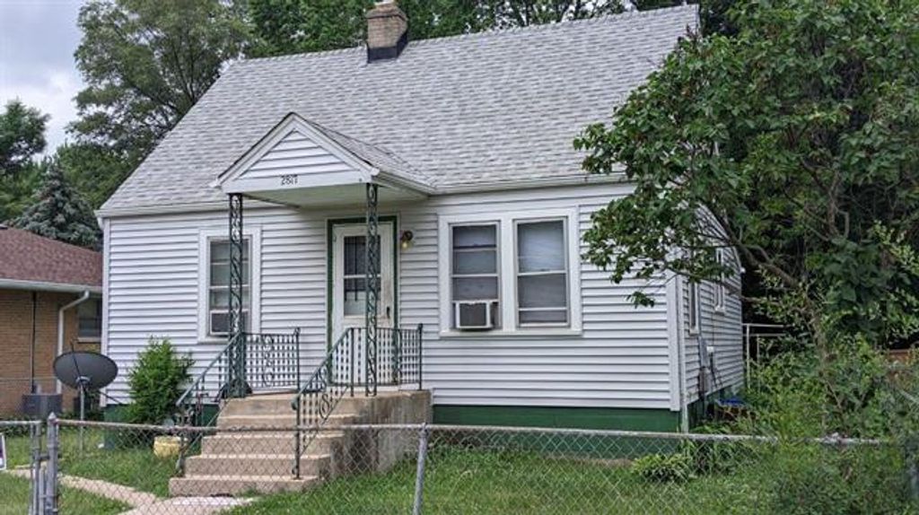 Photo for 2817 9th Street, Rockford, IL 61109 (MLS # 12501213)