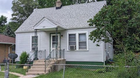 Photo of 2817 9th Street, Rockford, IL 61109 (MLS # 12501213)