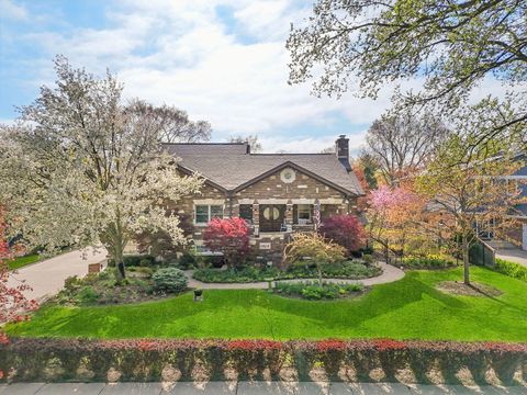 1424 Glencoe Avenue Highland Park IL 60035