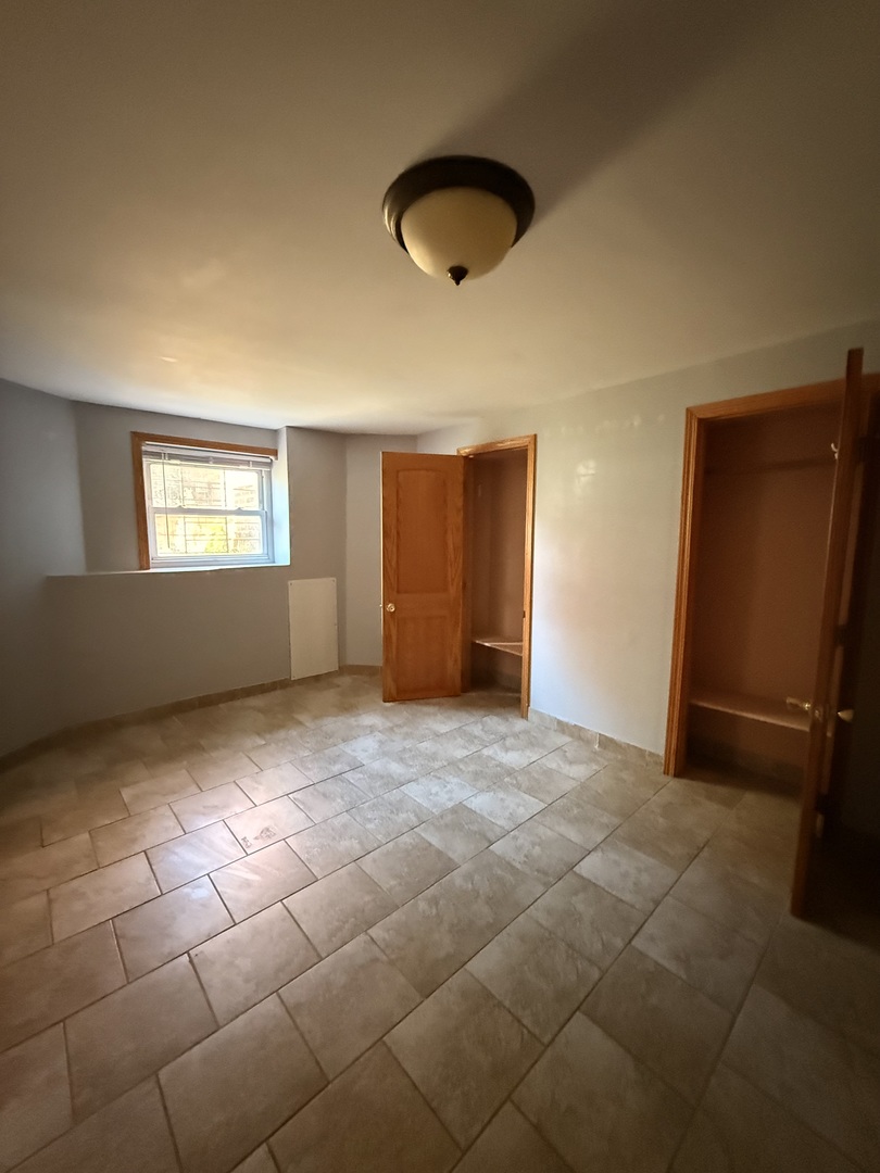 4421 N Kimball Avenue G