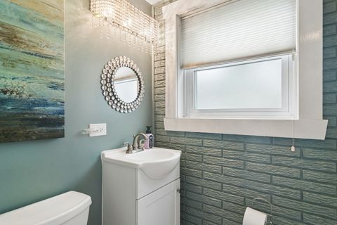 Tiny photo for Schaumburg, IL 60193 (MLS # 12626921)