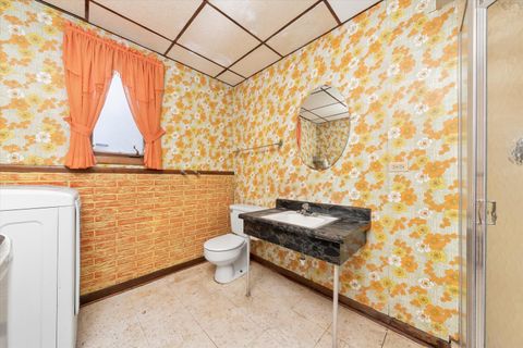 Tiny photo for 943 E 164th Court, South Holland, IL 60473 (MLS # 12485786)