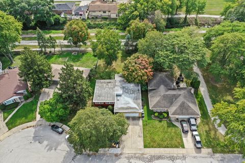 Tiny photo for 943 E 164th Court, South Holland, IL 60473 (MLS # 12485786)
