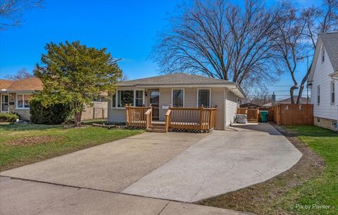 Tiny photo for 1514 N Nicholson Street, Joliet, IL 60435 (MLS # 12597242)