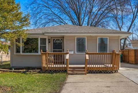 Photo of 1514 N Nicholson Street, Joliet, IL 60435 (MLS # 12597242)