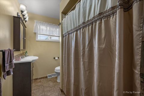 Tiny photo for 1514 N Nicholson Street, Joliet, IL 60435 (MLS # 12597242)