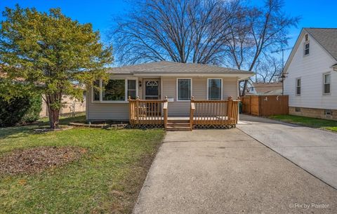 Tiny photo for 1514 N Nicholson Street, Joliet, IL 60435 (MLS # 12597242)