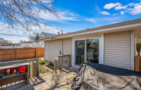 Tiny photo for 1514 N Nicholson Street, Joliet, IL 60435 (MLS # 12597242)