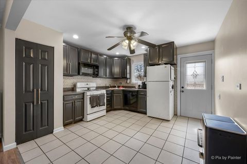 Tiny photo for 1514 N Nicholson Street, Joliet, IL 60435 (MLS # 12597242)