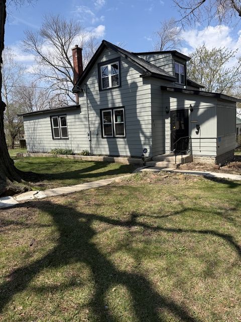 Tiny photo for 105 N Pearl Street, Willow Springs, IL 60480 (MLS # 12614929)