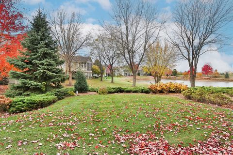 Tiny photo for 6 Sugar Maple Court, Lake In The Hills, IL 60156 (MLS # 12570564)