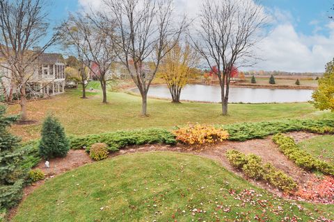 Tiny photo for 6 Sugar Maple Court, Lake In The Hills, IL 60156 (MLS # 12570564)