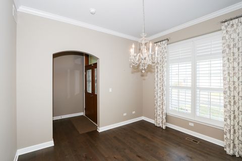 Tiny photo for 6 Sugar Maple Court, Lake In The Hills, IL 60156 (MLS # 12570564)