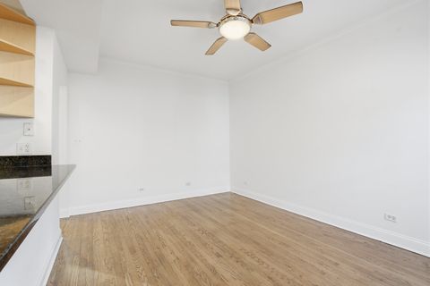 Tiny photo for 2234 W Roscoe Street #3, Chicago, IL 60618 (MLS # 12533330)