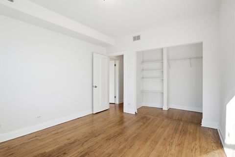 Tiny photo for 2234 W Roscoe Street #3, Chicago, IL 60618 (MLS # 12533330)