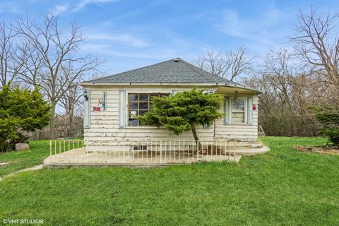 216 E 55th Street Westmont IL 60559