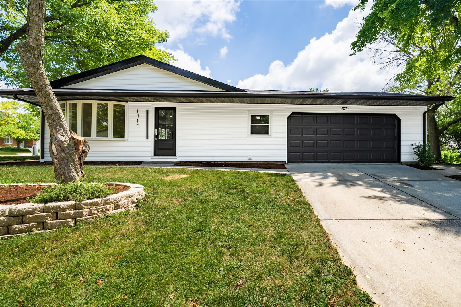 1717 Liston Court