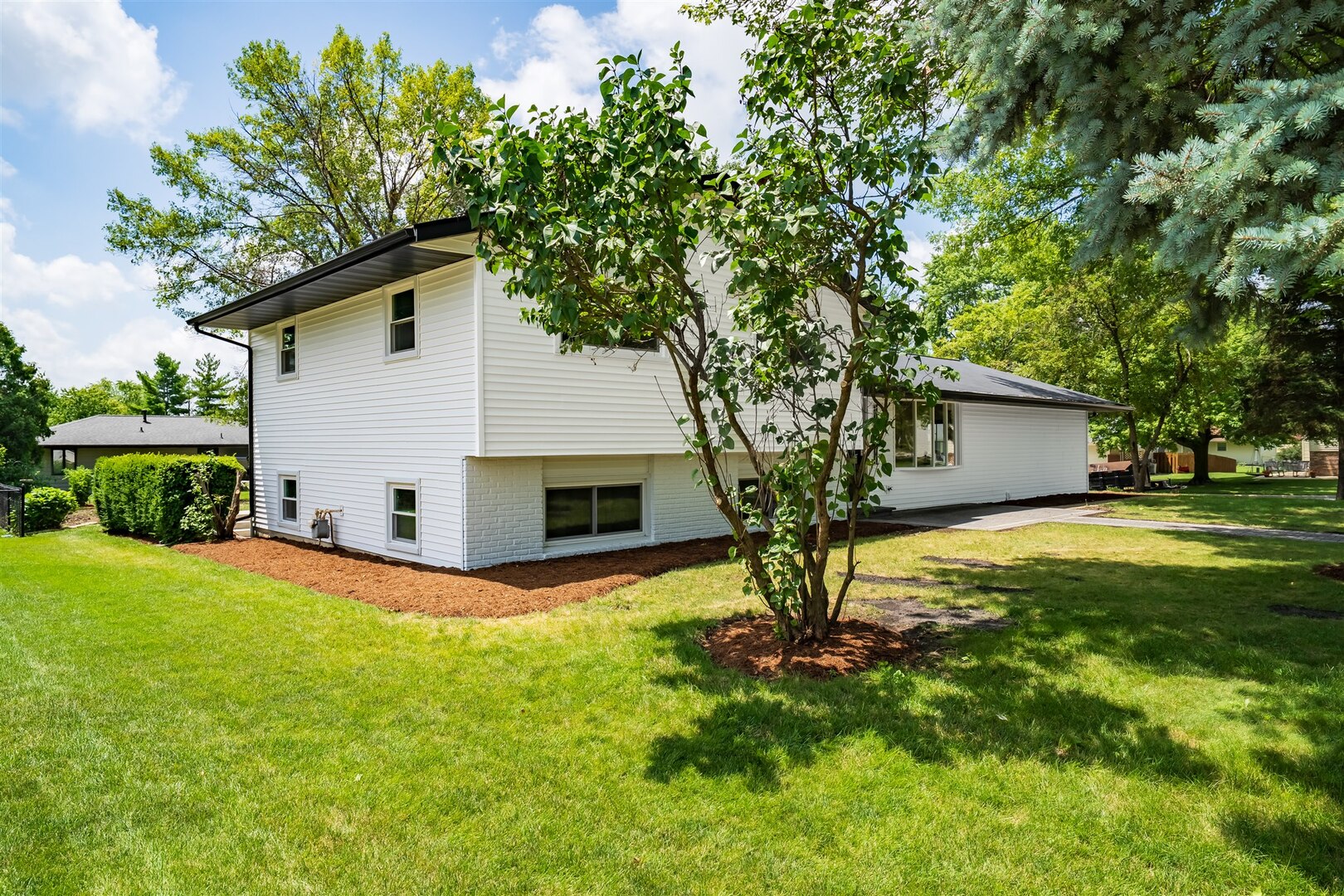 1717 Liston Court