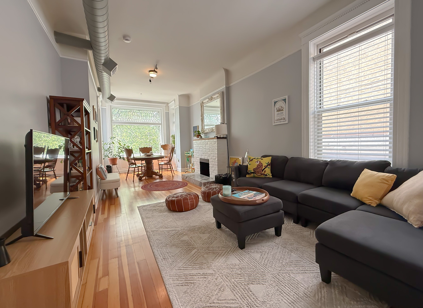 1539 N Wells Street 3