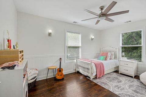 Tiny photo for 2237 Hainsworth Avenue, North Riverside, IL 60546 (MLS # 12476374)