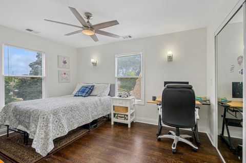 Tiny photo for 2237 Hainsworth Avenue, North Riverside, IL 60546 (MLS # 12476374)
